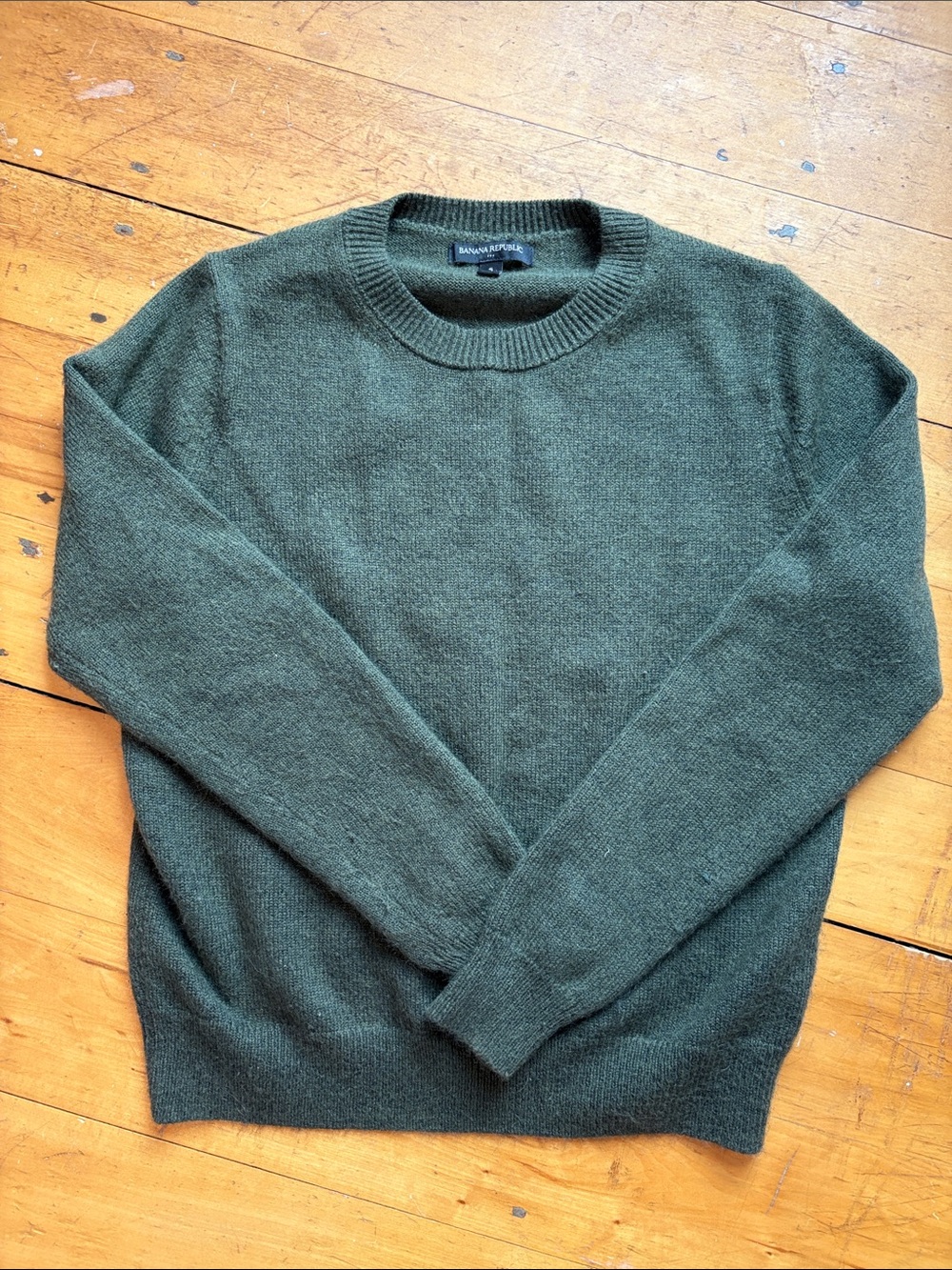 Banana Republic Women's Crewneck Sweater - Olive Green